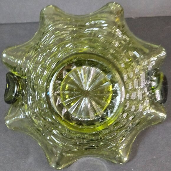 Vintage MCM Green Art Glass Basket Weave Pattern Design & Ruffled Edge *READ* - Picture 7 of 11